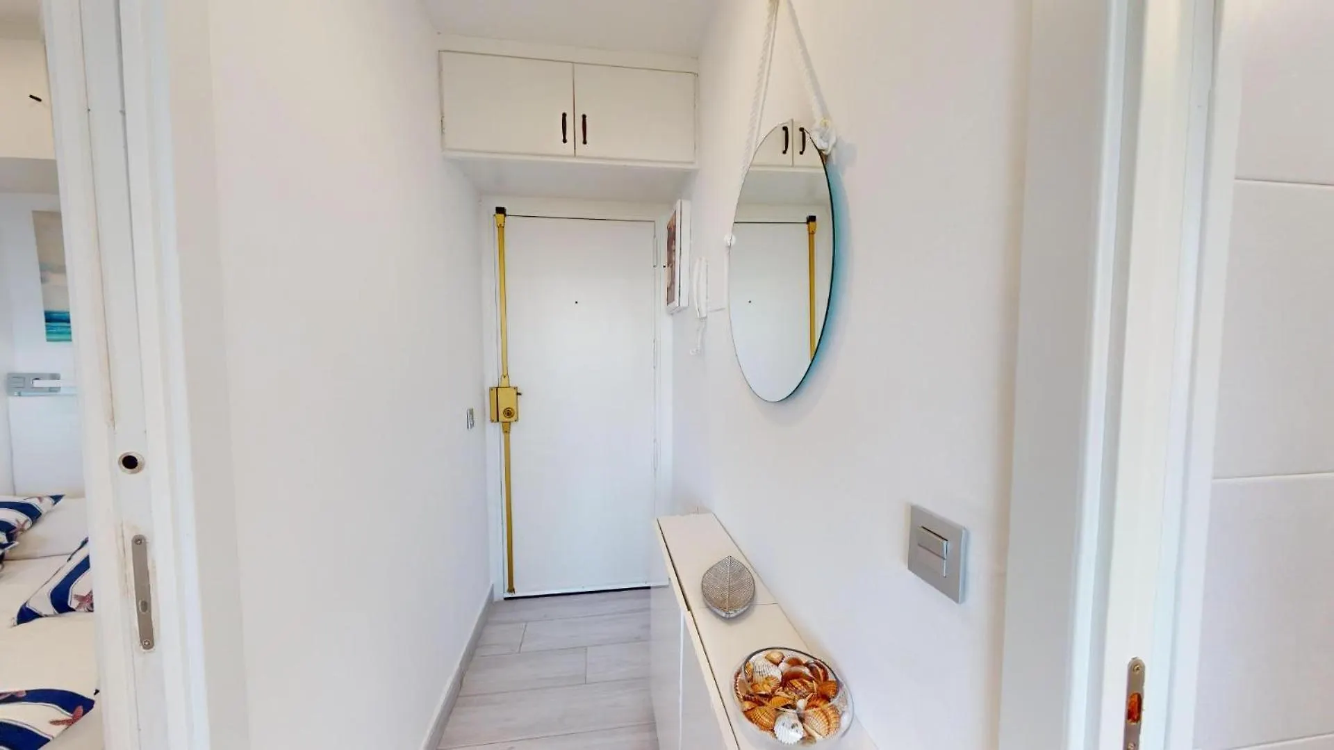 Sun-Ray Apartment Fuengirola 0*,  Spain
